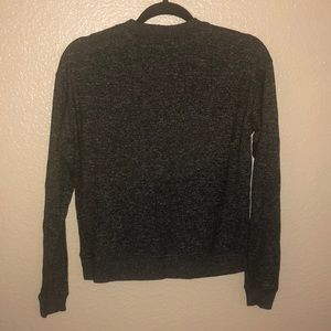 Super adorable black soft sweater